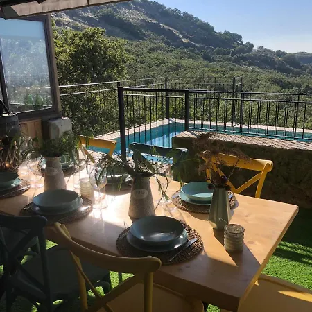 Vuelos De Montana L * Montánchez