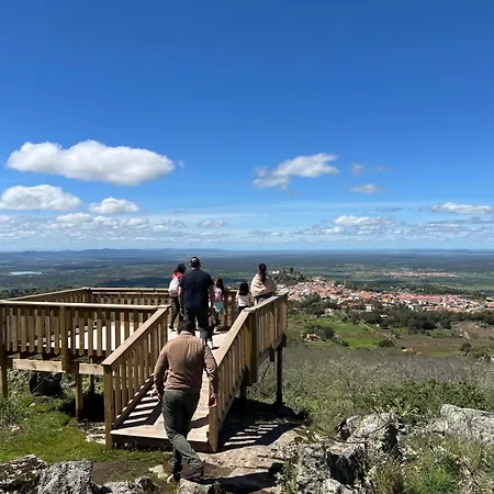 Vuelos De Montaña L * Montánchez