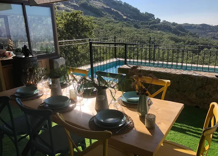 Vuelos De Montana L * Montánchez